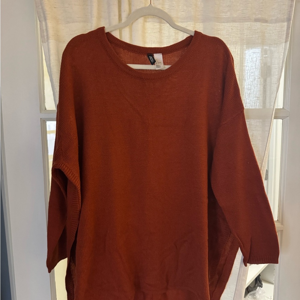 Women's Burnt Orange Sweater